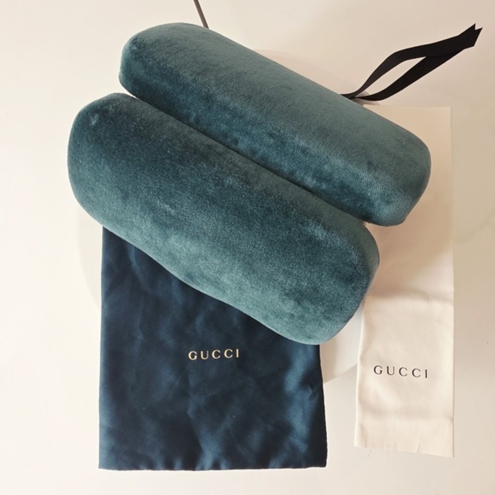 GUCCI Sunglasses Hard Case Green Velvet Dust Bag and White Cleaning Cloth - Picture 2 of 6